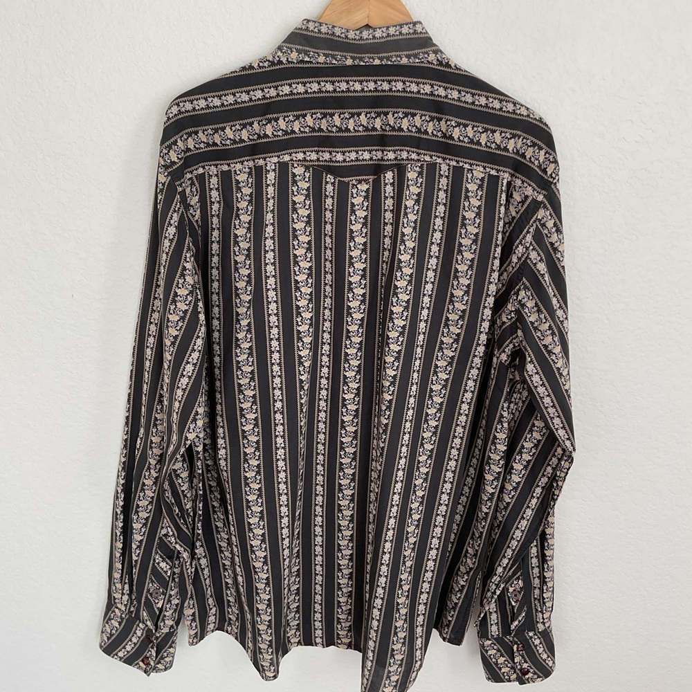 Southern Threads UNISEX Western Charcoal and White Striped Shirt SIZE XXL